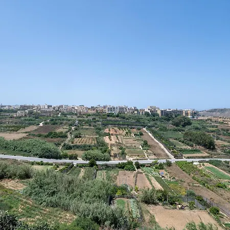 Luxury Valley Views B11 * Xagħra