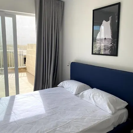 Luxury Valley Views B11 Apartment