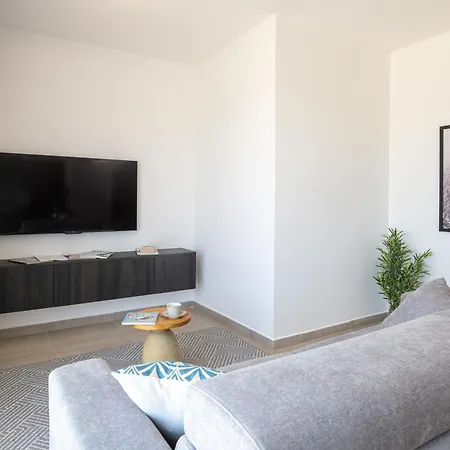 Luxury Valley Views B11 *