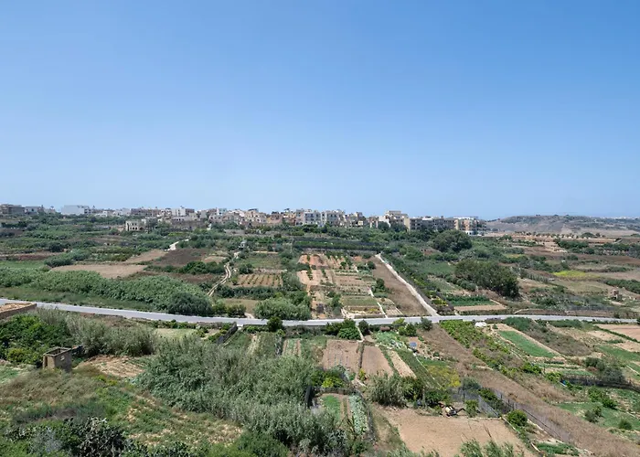 Luxury Valley Views B11 * Xagħra